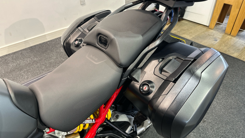 Ducati Multistrada V4 S Red Radar (21MY)